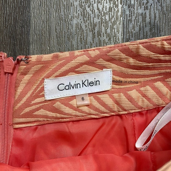 Calvin Klein Peach Geometric Textured Pencil Skirt Size 6 - Picture 2 of 7